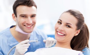 What are the benefits of choosing a cosmetic dentist in Kolkata